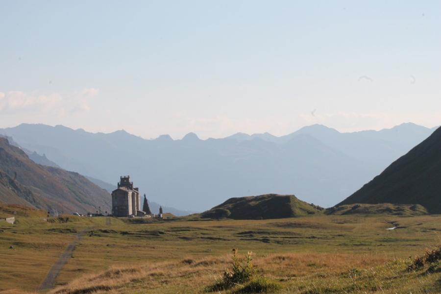 Le plus facile et le moins terrible de tous. Il colle del Piccolo San Bernardo nell'Ottocento