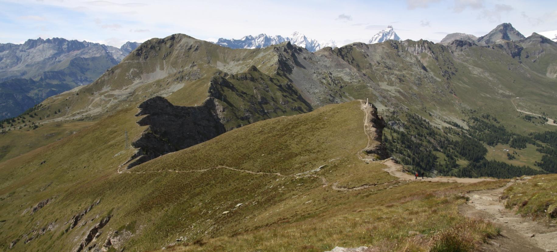 Aggiramento dell’anticima che precede il Colle Portola