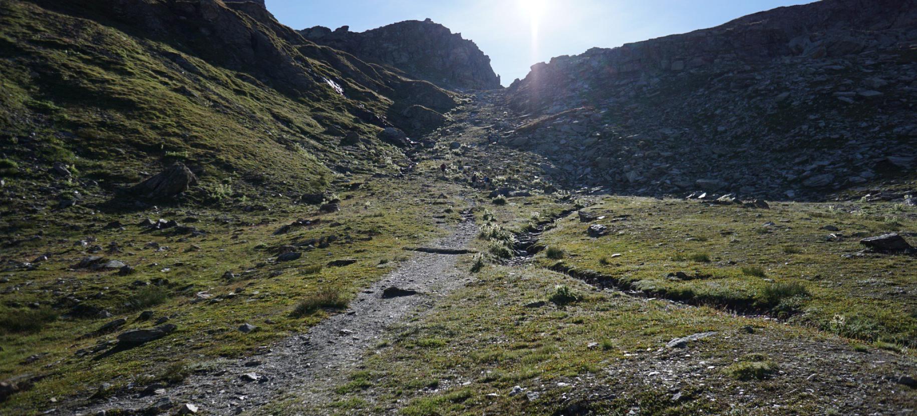 Inizio della salita verso il Colle Pinter.
