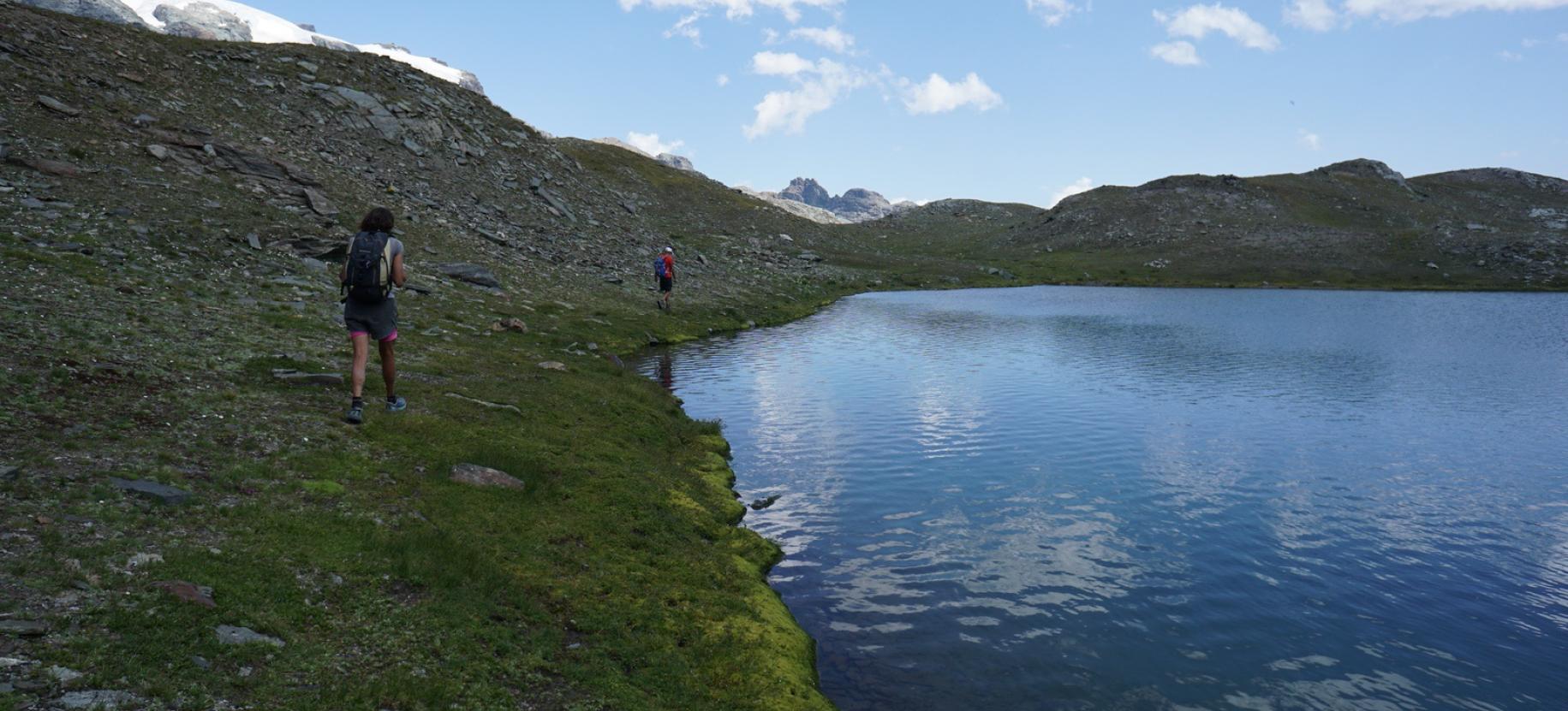 Ritorno lungo la riva est del Lac Pers.