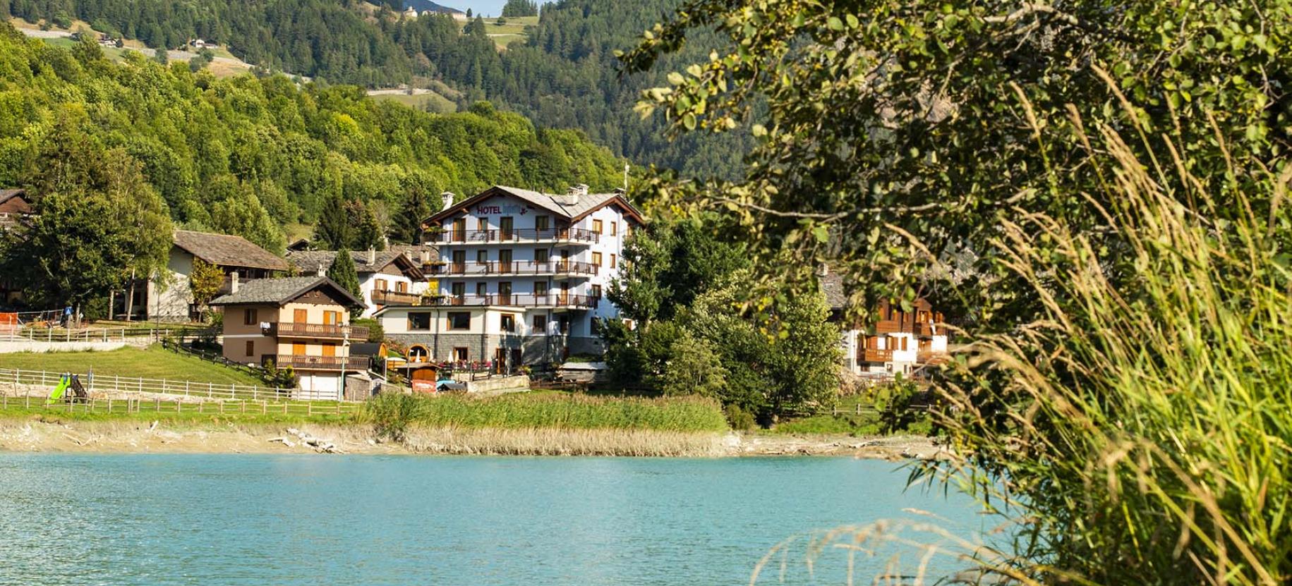 Le lac de Brusson