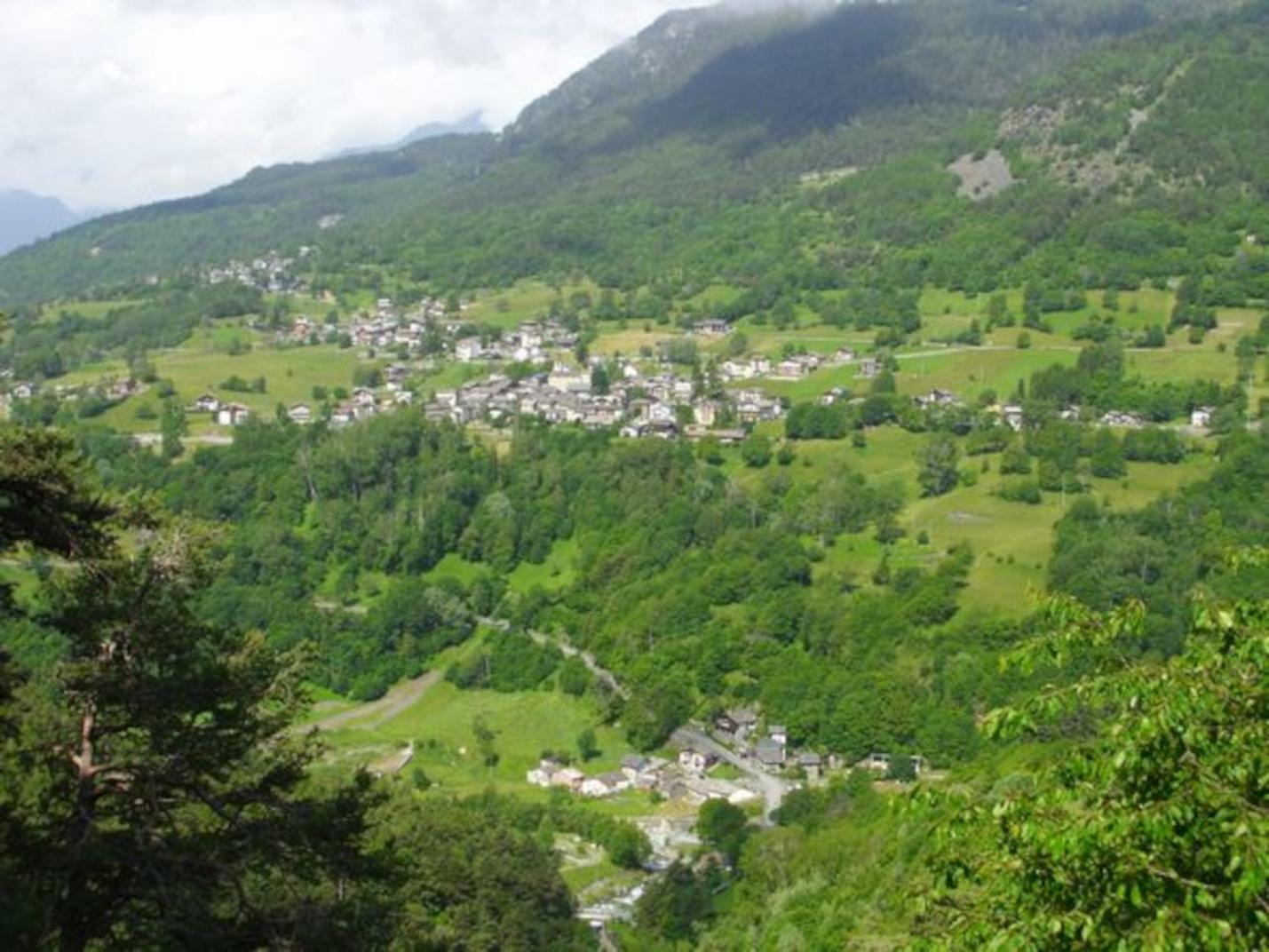 Challand-Saint-Anselme  Presentazione del libro Cento Cime