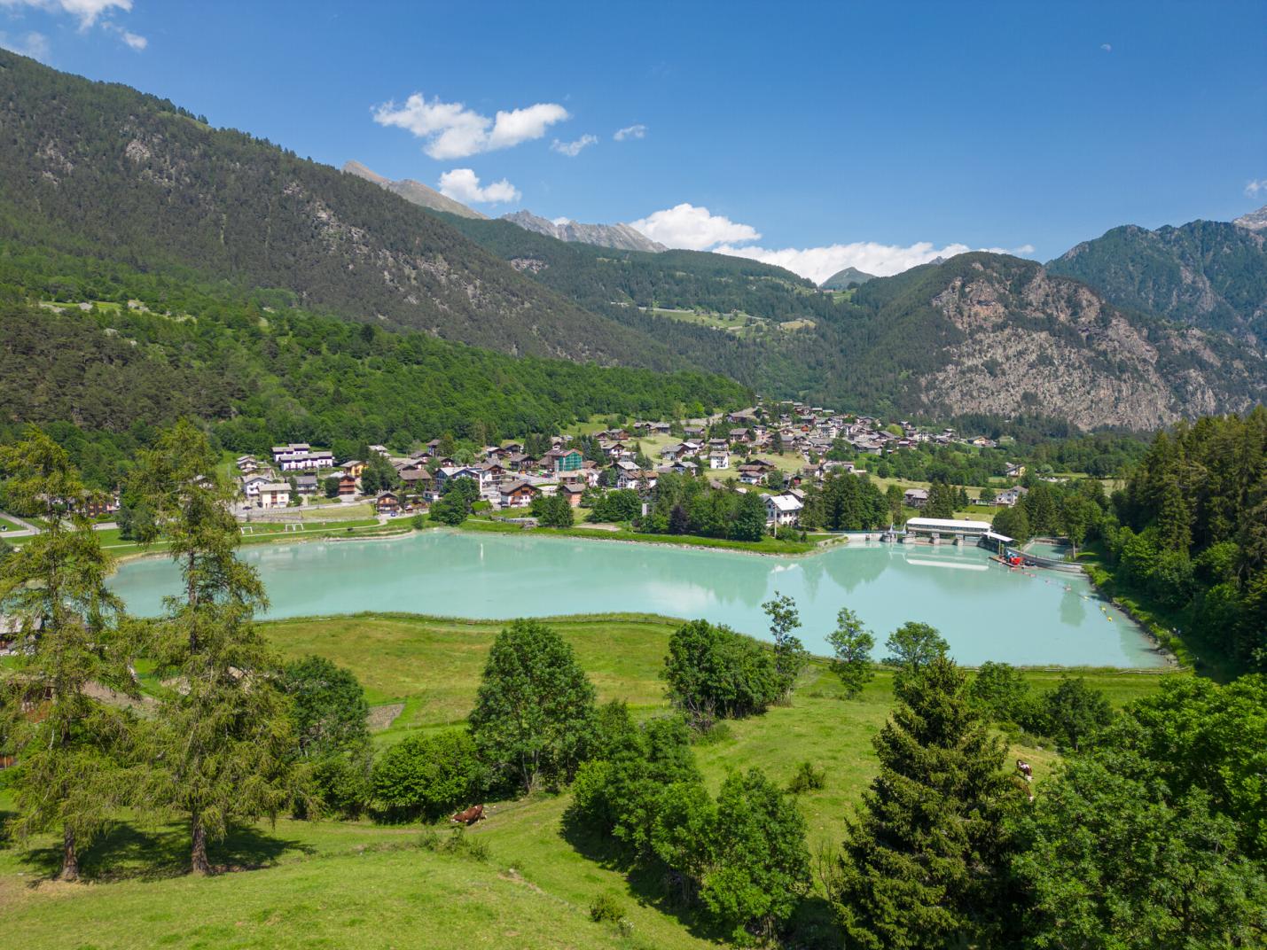 Laghetto di Brusson  Kayak sul Lago