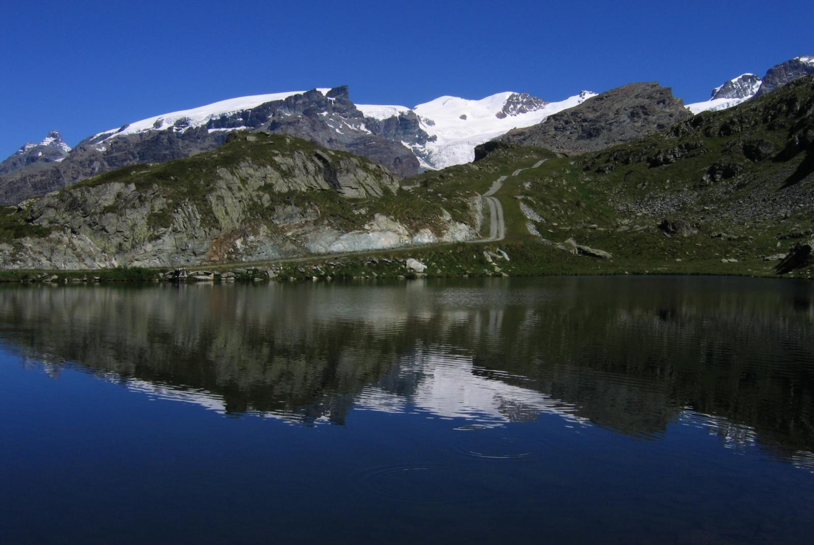 IL LAGO DELLE RANE