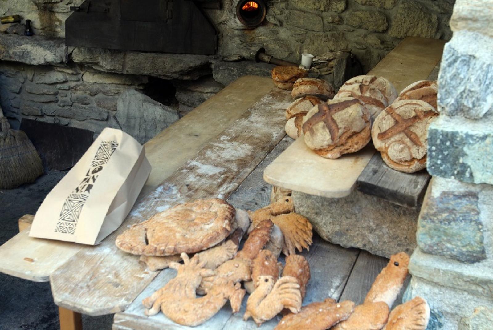 Lo Pan Ner - Row bread in Ayas